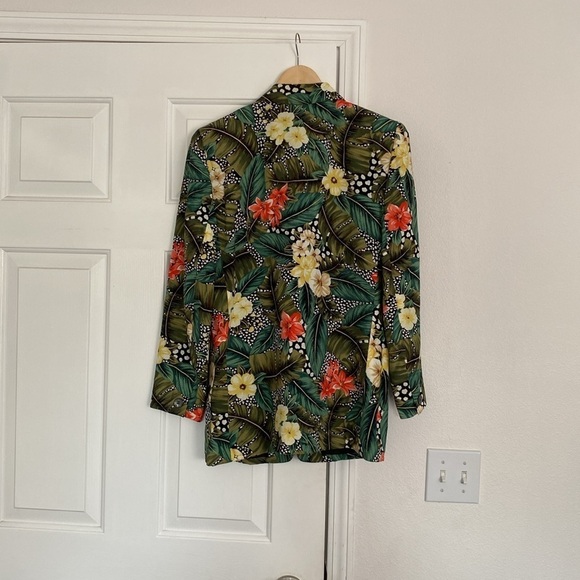 Liz Claiborne vintage botanical blazer. - Picture 4 of 12